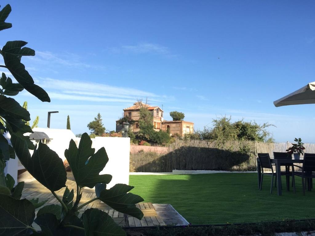 Villa La Torrecica, Con Caracter Andaluz Y Magnificas Vistas Al Mar Y Sierra Nevada Salobreña Esterno foto