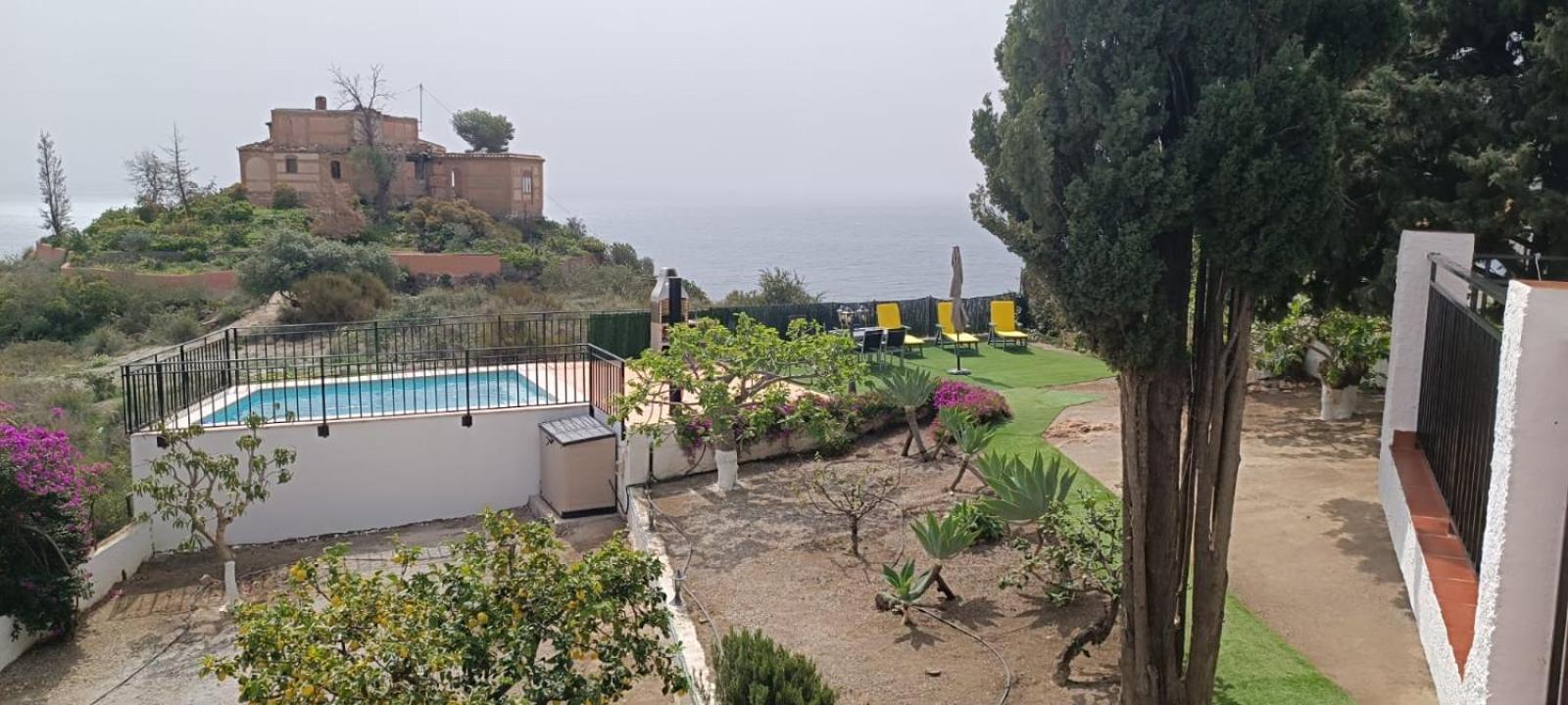Villa La Torrecica, Con Caracter Andaluz Y Magnificas Vistas Al Mar Y Sierra Nevada Salobreña Esterno foto